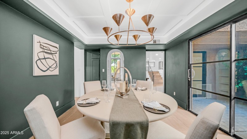 4434 E Camelback Rd Unit 128 diningRoom