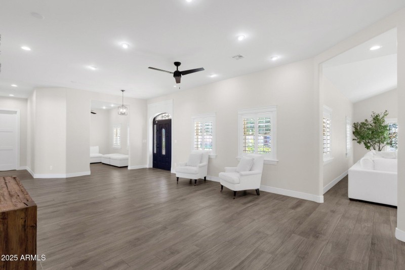 12-web-or-mls-856-w-quail-cir