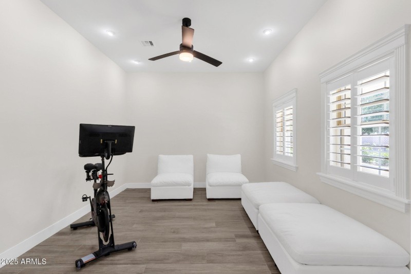 13-web-or-mls-856-w-quail-cir