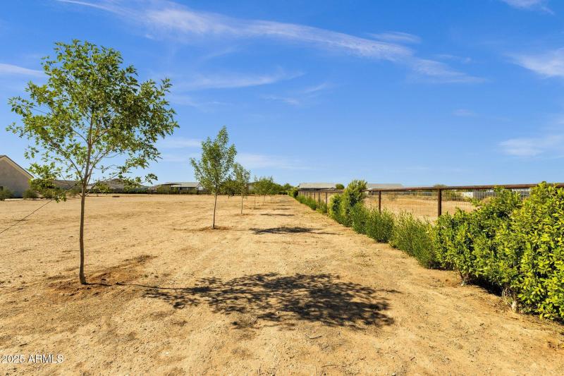 76-web-or-mls-856-w-quail-cir