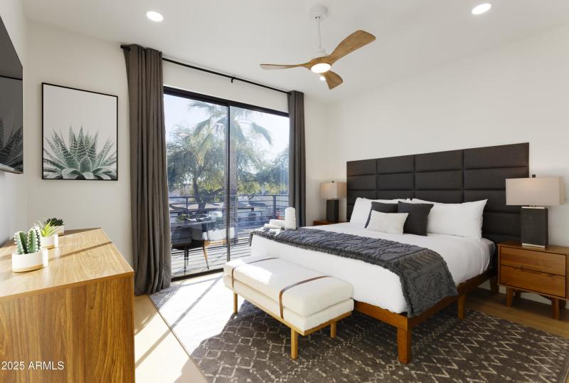 PropertyImageCo_7520EHIghlandAve_WEB_000