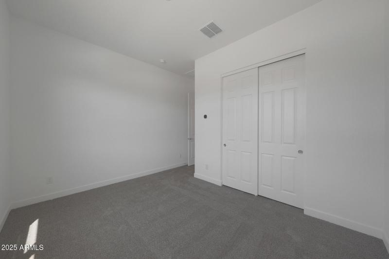 PHX_Landmarke_Lot1203_Crimson_294_Bed2