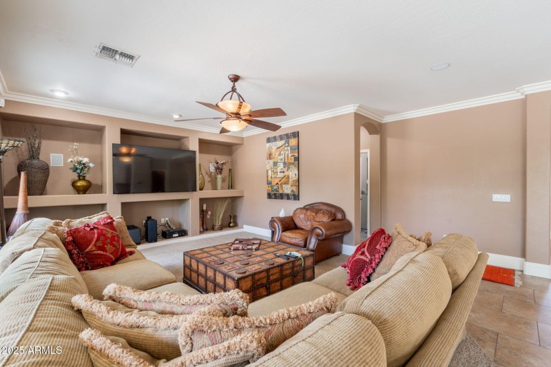 13-web-or-mls-Turnberry-13