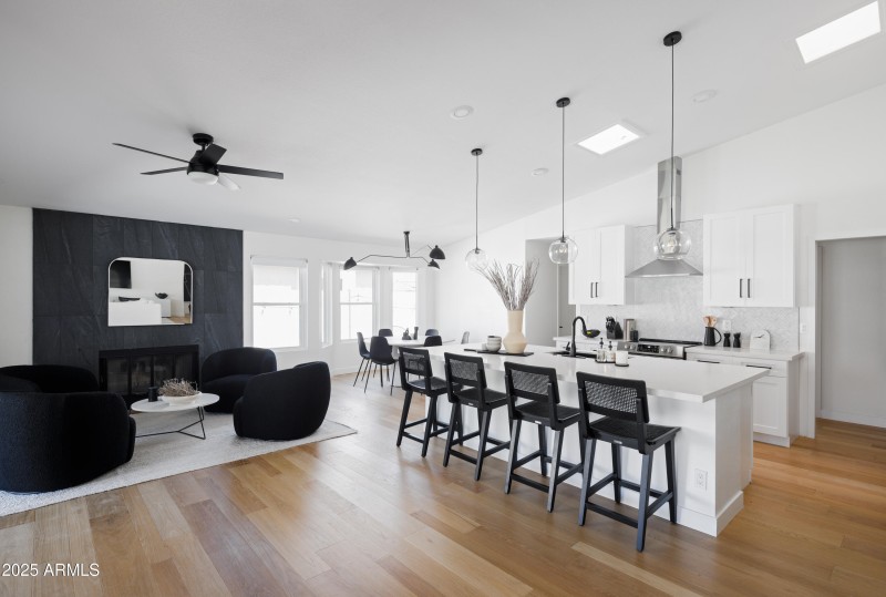 PROPERTYIMAGECO_5502EGrandviewRd_WEB-6