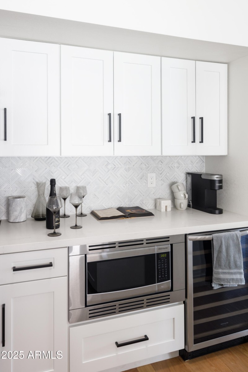 PROPERTYIMAGECO_5502EGrandviewRd_WEB-19