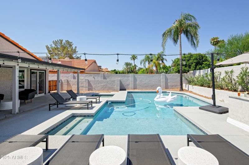 PROPERTYIMAGECO_5502EGrandviewRd_WEB-34