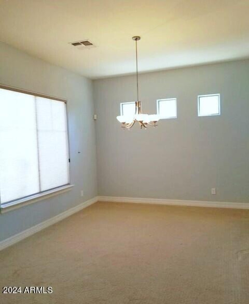 5972-s-mack-ct-gilbert-az-dining