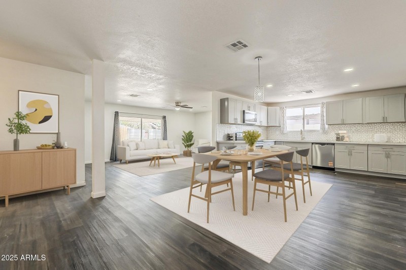 b544bd4f-9593-4818-bc02-81d99b3a9422