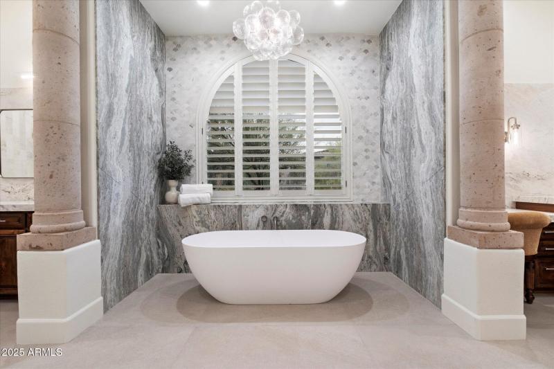 Soaking Tub