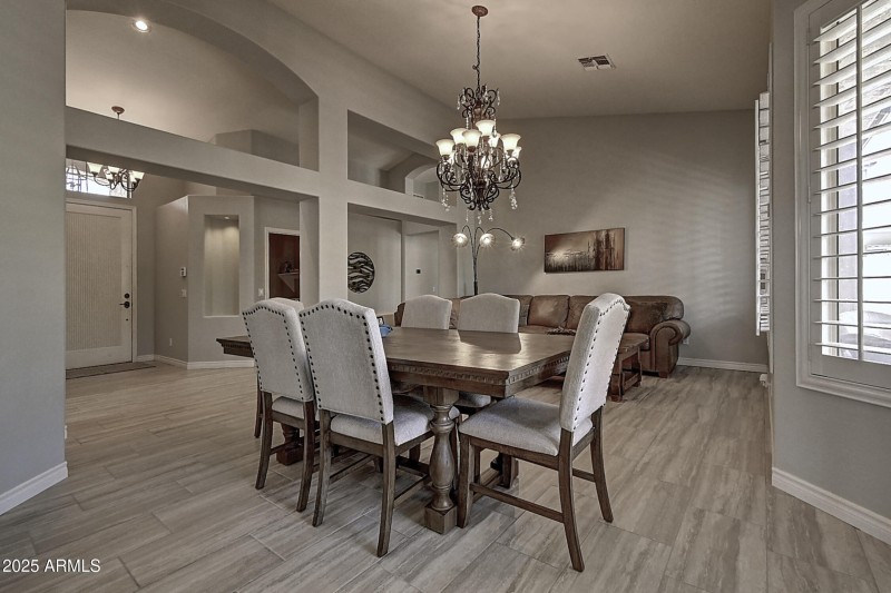 634 W Goldfinch Way (5)