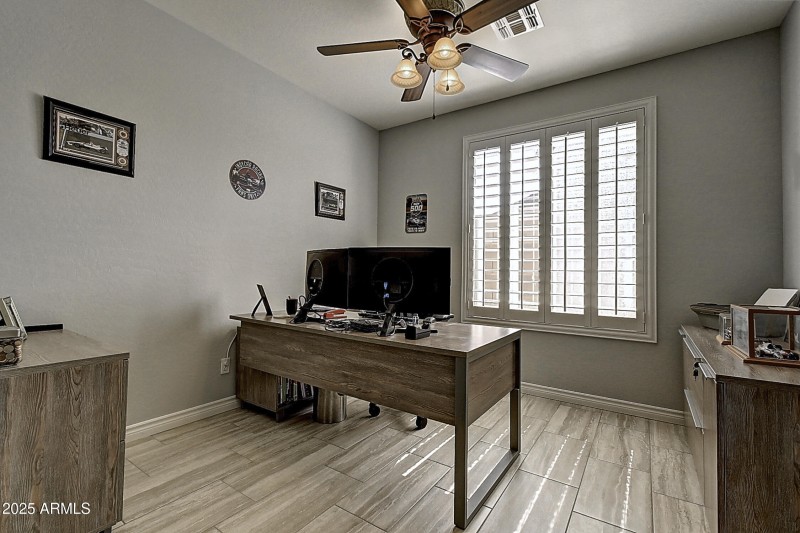 634 W Goldfinch Way (11)