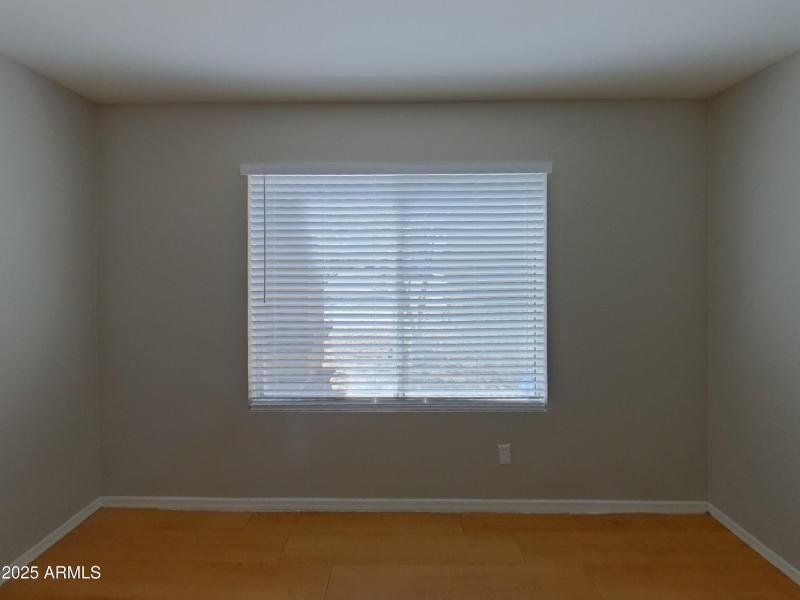 12_pc_uFjTUSttWL_KodzEklEzp_layout_1