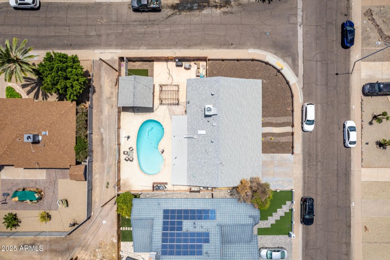 BDB29670-4ADD-42E5-90F9-72EF6595D692