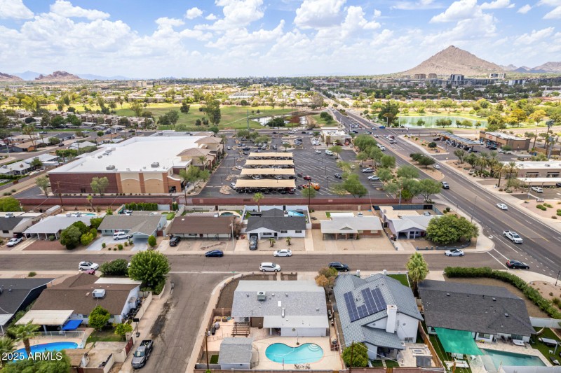 6FC2D351-BE07-47C3-B7A9-37B44635CFBA