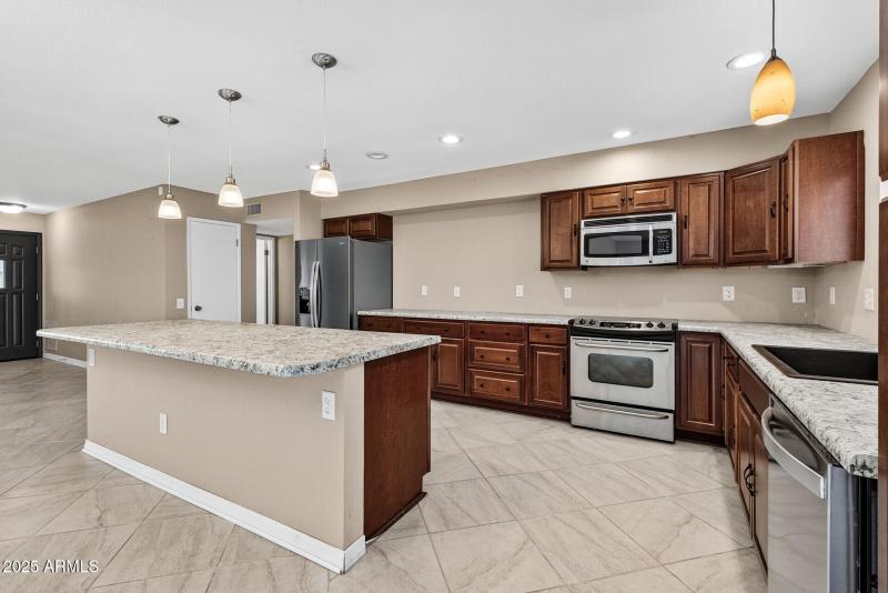 17_13219_Ashwood16_mls