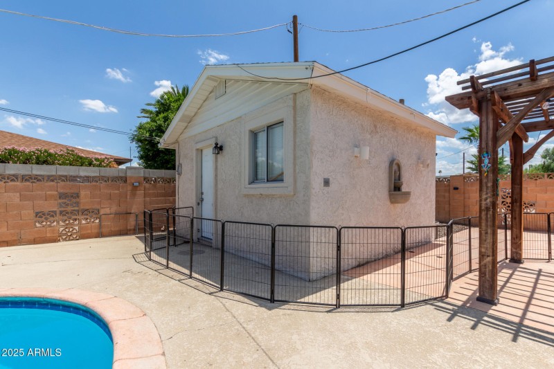 1EA2AFD7-8A4A-4890-A3A9-15753CD58D7B