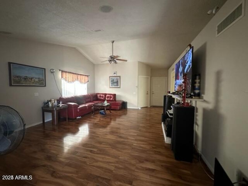 20241018182651523574000000-o