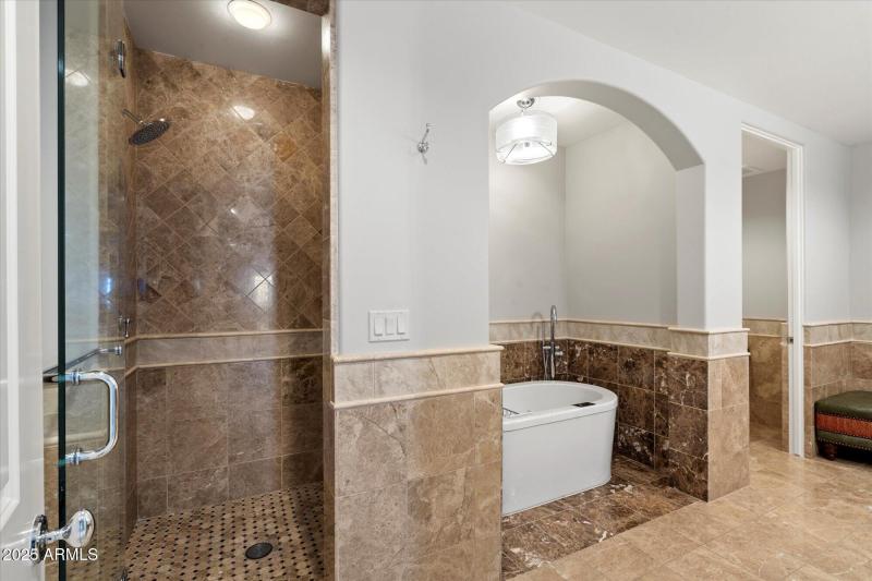 BA 2 Separate Tub & Shower