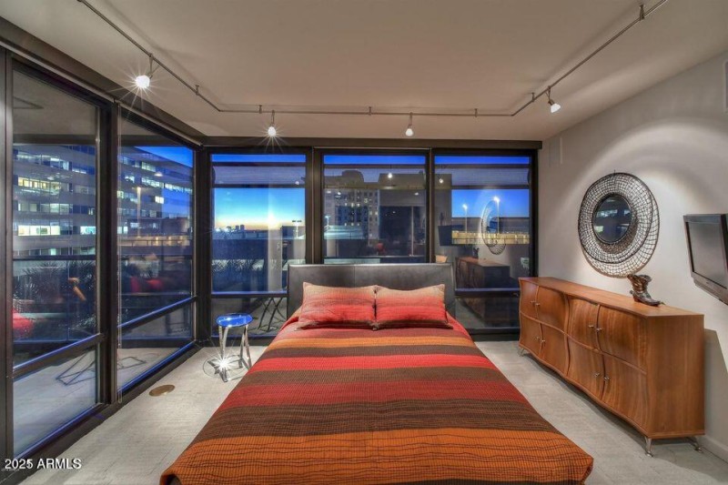 Virtual Photo Of Guest Bedroom