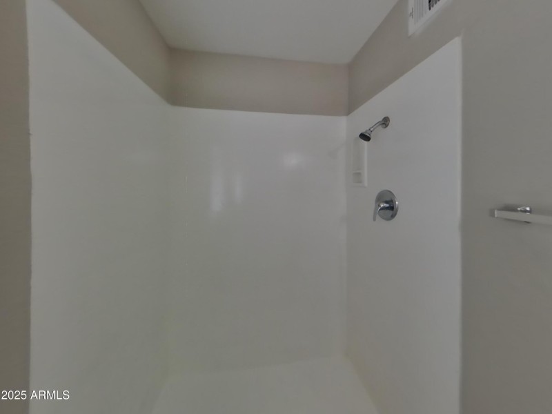 15_pc_M8rQthwVhr_xvBILQgHbB_layout_0