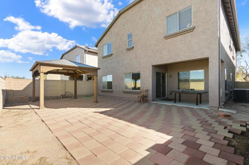 11 Backyard w- gazebo