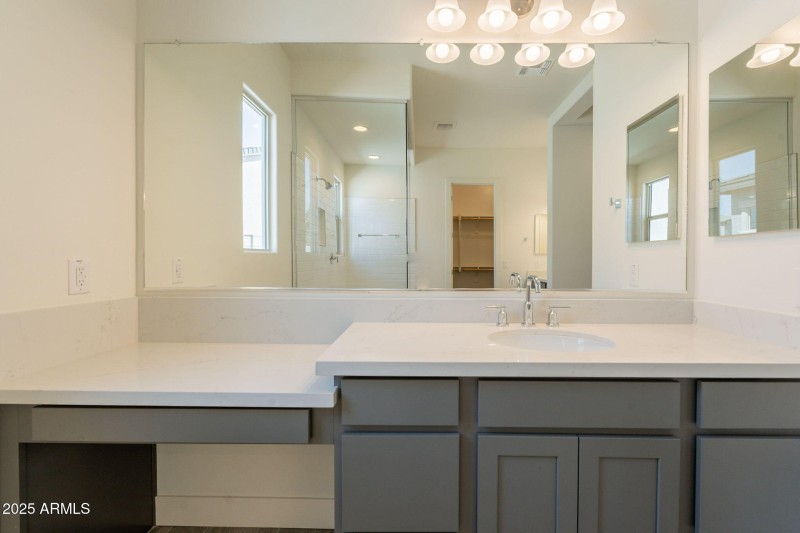 28-web-or-mls-desert mirage-28