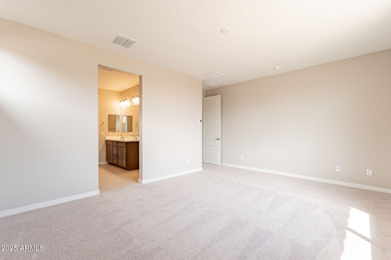 26-web-or-mls-Hilton-26 (2)