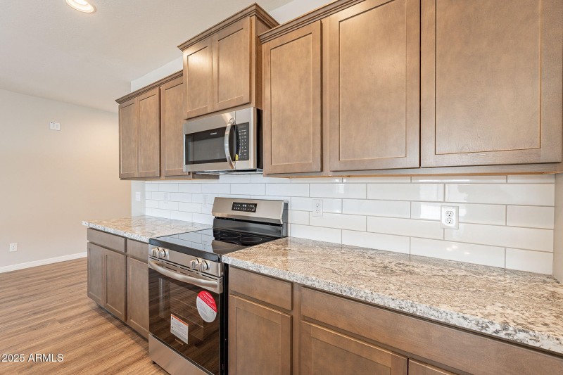 15-web-or-mls-Hilton-15 (2)