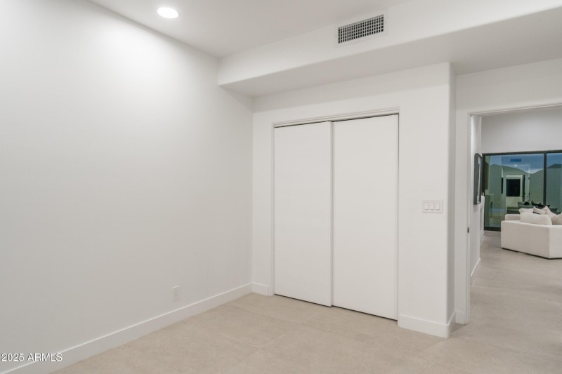 028_Guest Room 2 or office