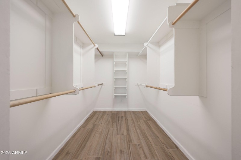 Large Primary Walk in Closet