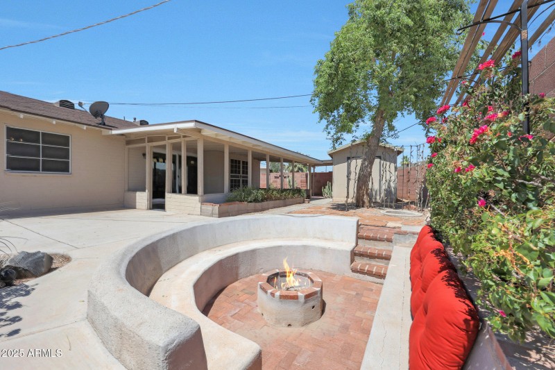 Loads of Seating around Fire Pit