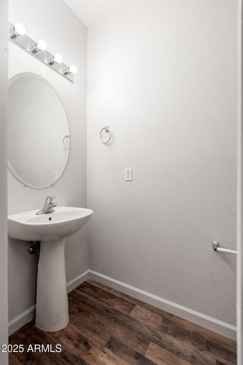 18064 W ACAPULCO Lane