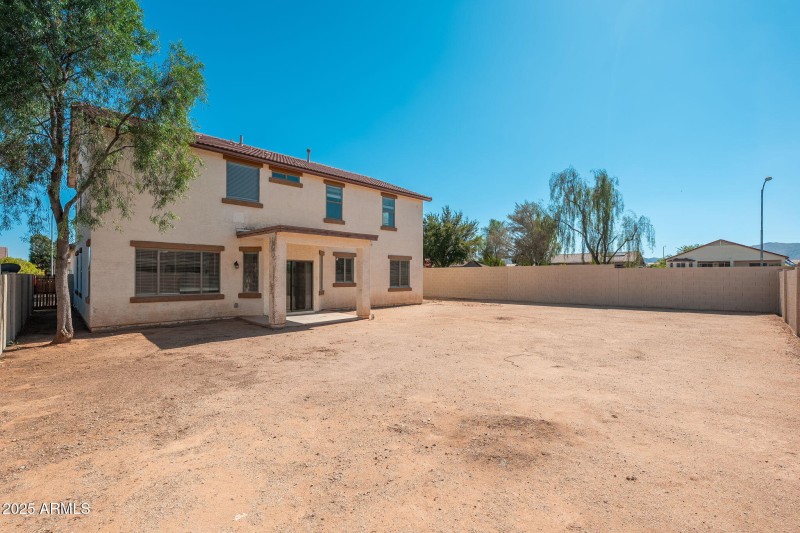 18064 W ACAPULCO Lane