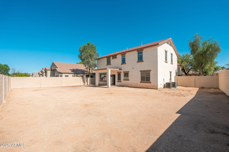 18064 W ACAPULCO Lane