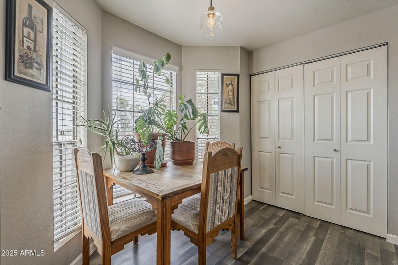 10-web-or-mls-Southern Ave-10