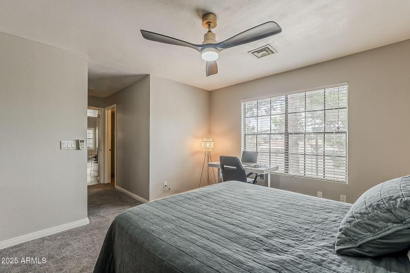 23-web-or-mls-Southern Ave-23