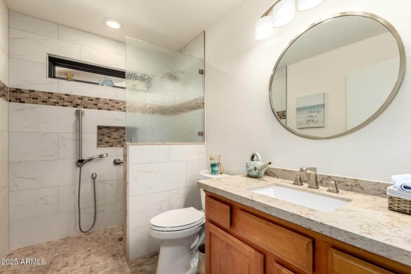 2nd Bath (Zero Entry Shower)