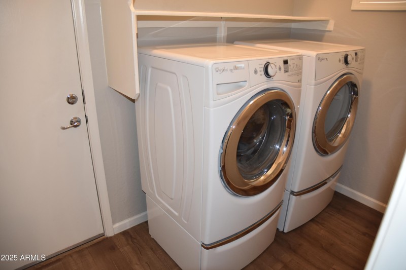 Washer Dryer Included!