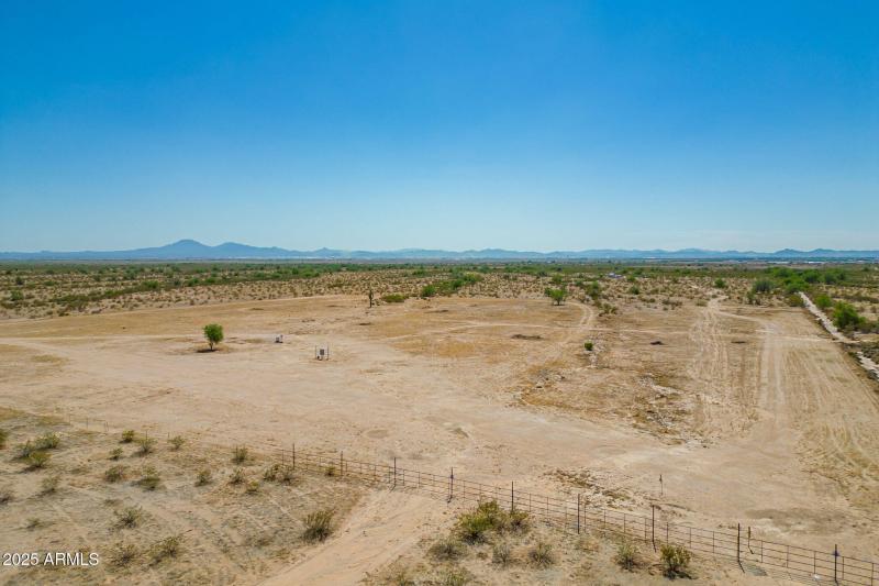 10-web-or-mls-ARROWHEAD-Aerial-10