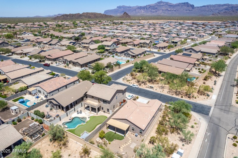 48 - El Buho Pequeno Aerials