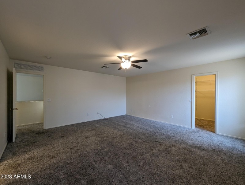 3215 W SAINT ANNE AVE