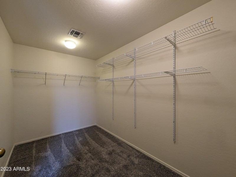 3215 W SAINT ANNE AVE