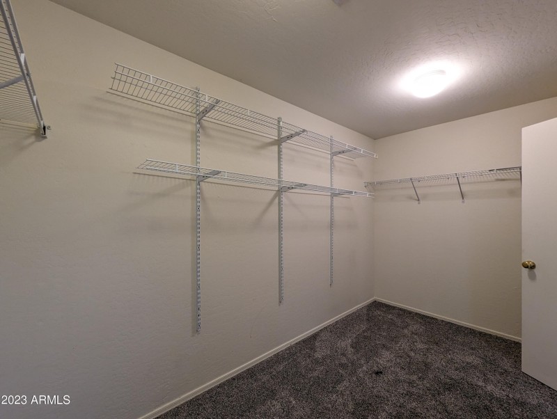 3215 W SAINT ANNE AVE