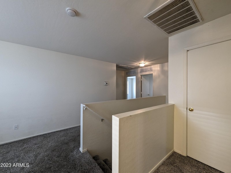 3215 W SAINT ANNE AVE