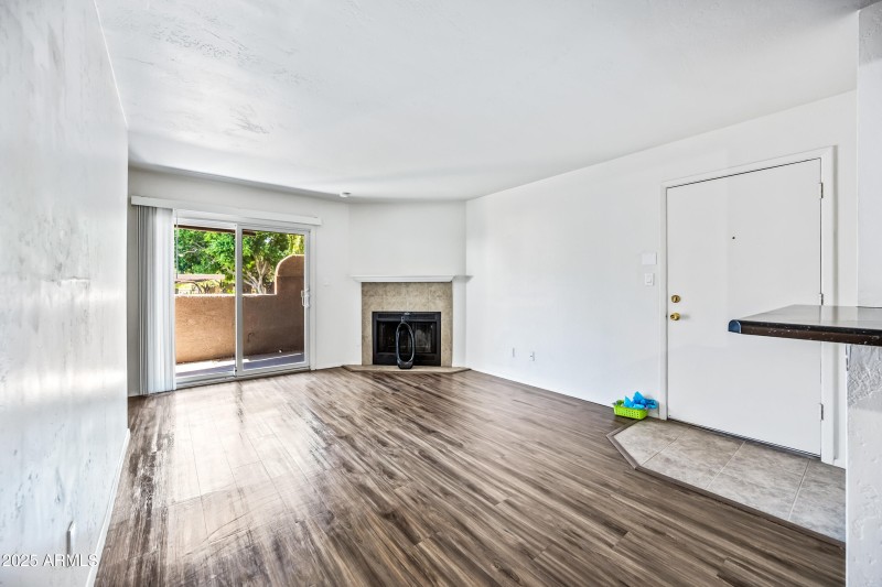 18-3845EGR108-ocupix