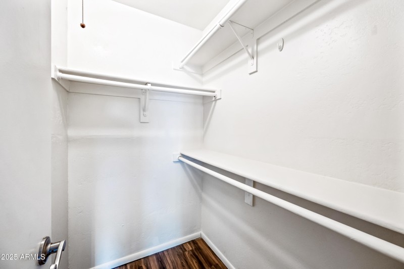 28-3845EGR108-ocupix