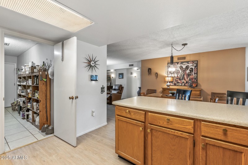 22_12719_W_Shadow_Hills22_mls