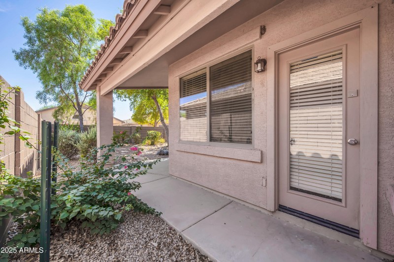 4255 E Rock Dr-33
