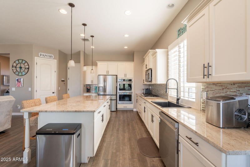 19-web-or-mls-Raven-19