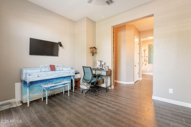 39-web-or-mls-Raven-39